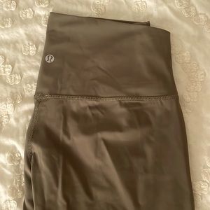 LULULEMON LEGGINGS💚